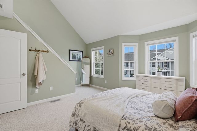 10 Merrimac Way H, Tyngsborough, MA 01879