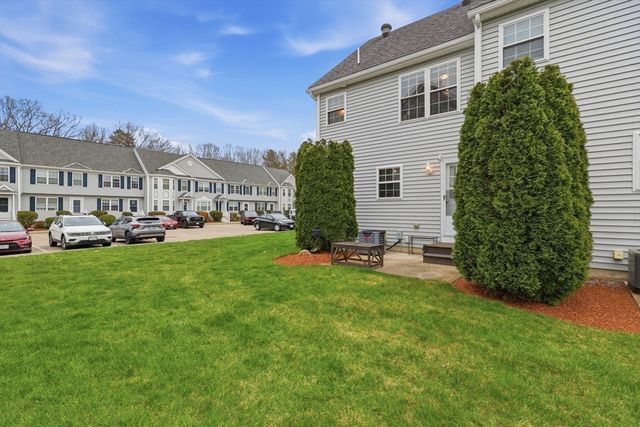 10 Merrimac Way H, Tyngsborough, MA 01879