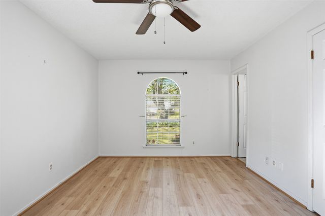 624 NW Barbara Lane, Burleson, TX 76028