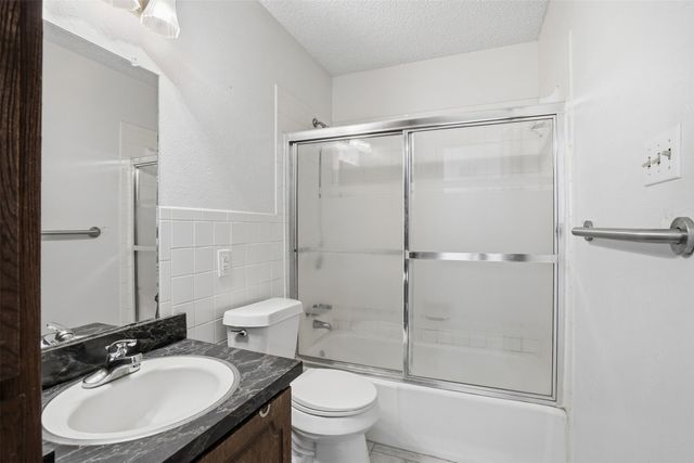 624 NW Barbara Lane, Burleson, TX 76028