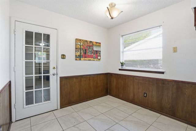 624 NW Barbara Lane, Burleson, TX 76028