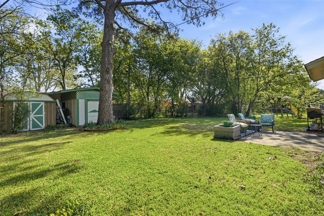 624 NW Barbara Lane, Burleson, TX 76028