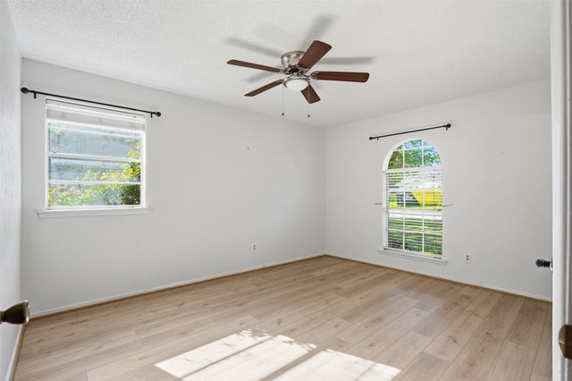 624 NW Barbara Lane, Burleson, TX 76028