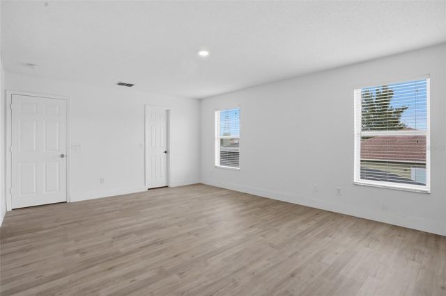 1161 KEMPTON CHASE PARKWAY, Orlando, FL 32837