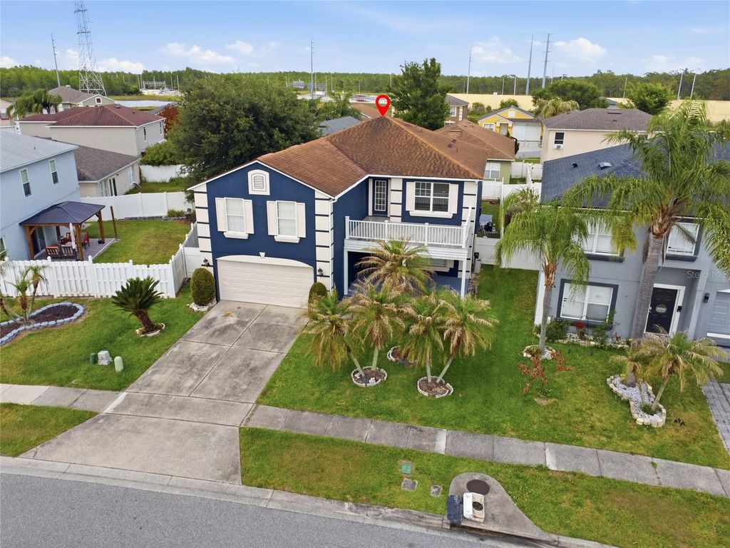 Image 28 of property listing at 1161 KEMPTON CHASE PARKWAY, Orlando, FL 32837