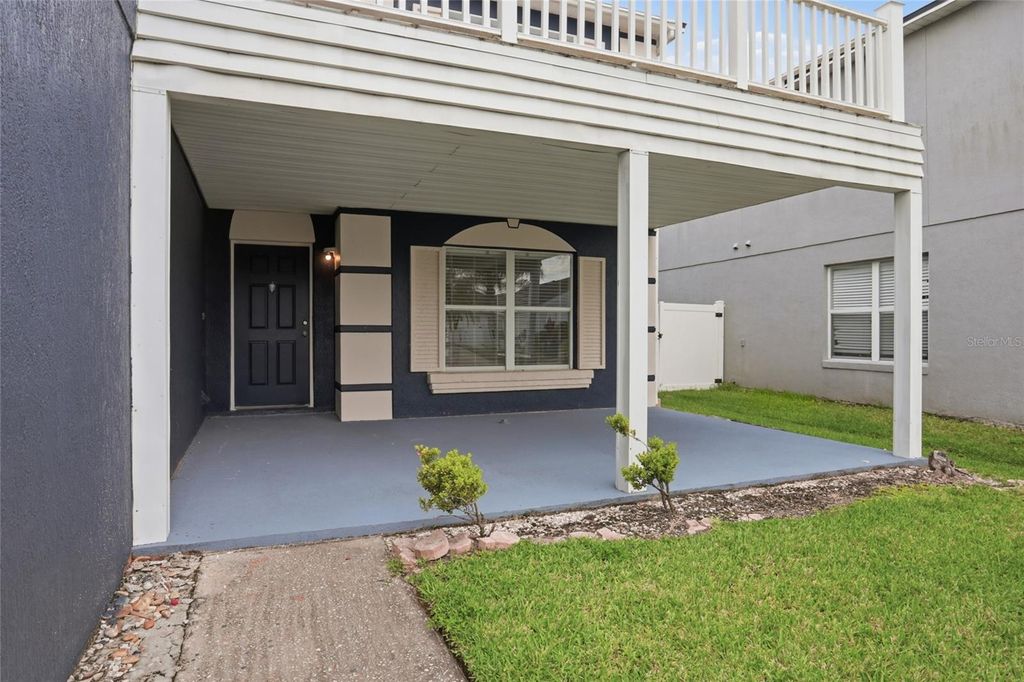 Image 4 of property listing at 1161 KEMPTON CHASE PARKWAY, Orlando, FL 32837