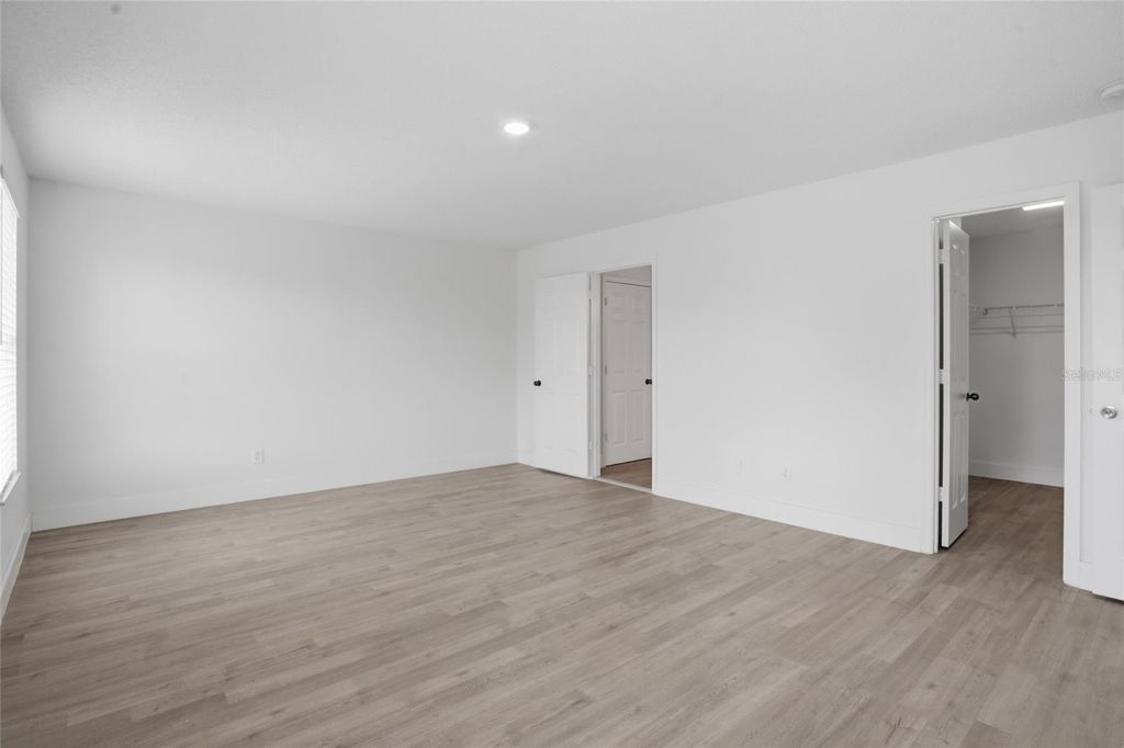 Image 55 of property listing at 1161 KEMPTON CHASE PARKWAY, Orlando, FL 32837