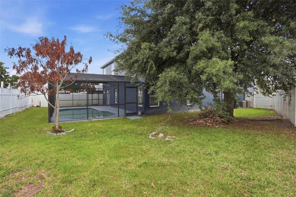 Image 57 of property listing at 1161 KEMPTON CHASE PARKWAY, Orlando, FL 32837