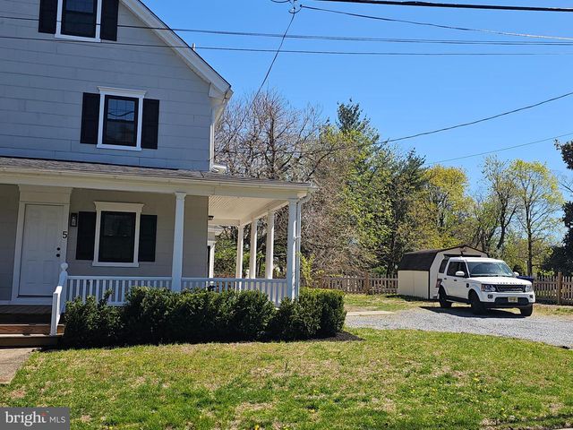 5 N LOCUST AVE, Marlton, NJ 08053