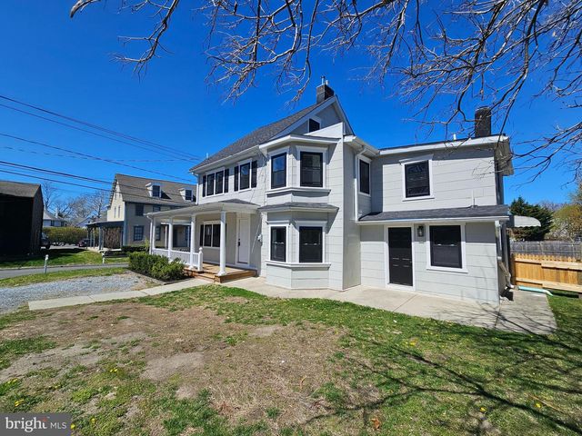 5 N LOCUST AVE, Marlton, NJ 08053