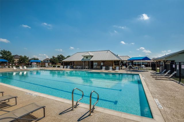 12852 Old Macgregor Lane, Fort Worth, TX 76244