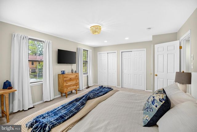 709 KINGS CROFT, Cherry Hill, NJ 08034