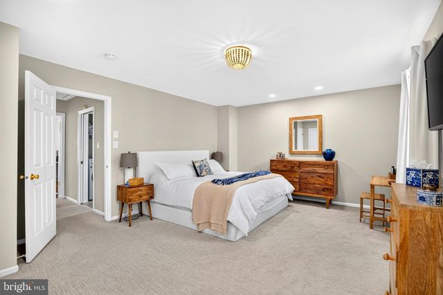 709 KINGS CROFT, Cherry Hill, NJ 08034