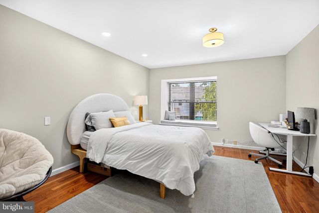 709 KINGS CROFT, Cherry Hill, NJ 08034