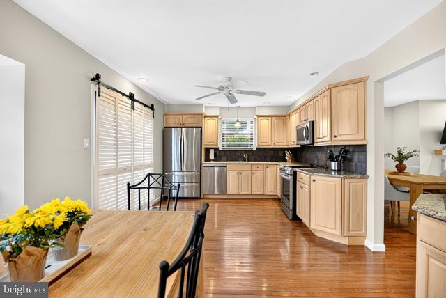 709 KINGS CROFT, Cherry Hill, NJ 08034