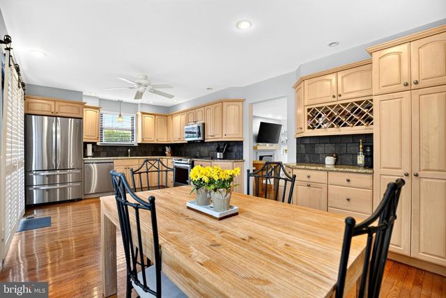 709 KINGS CROFT, Cherry Hill, NJ 08034