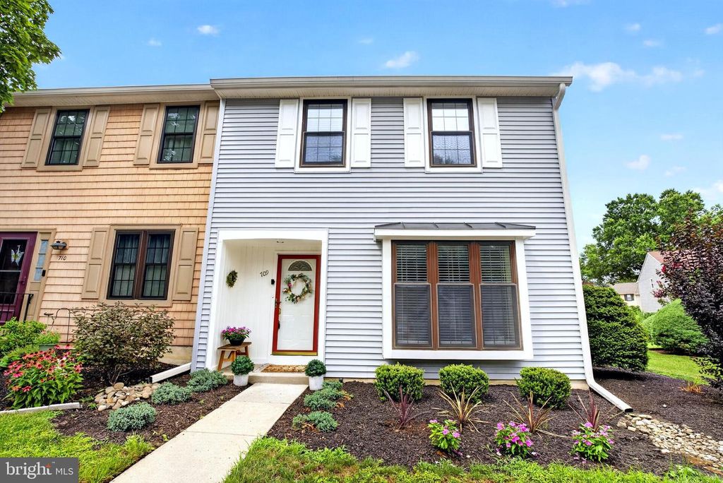 709 KINGS CROFT, Cherry Hill, NJ 08034