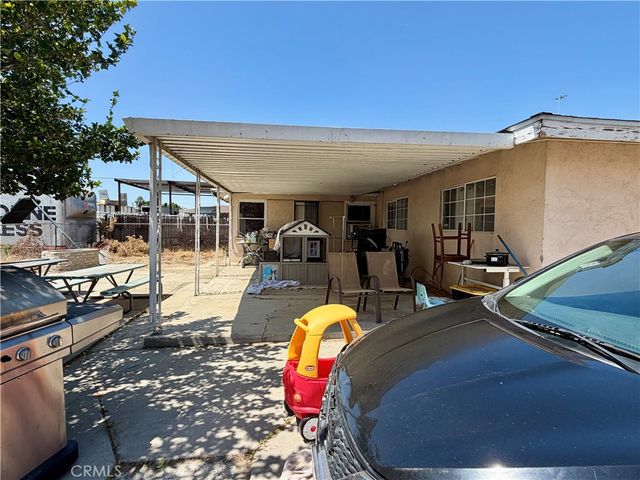 19015 Slover, Bloomington, CA 92316