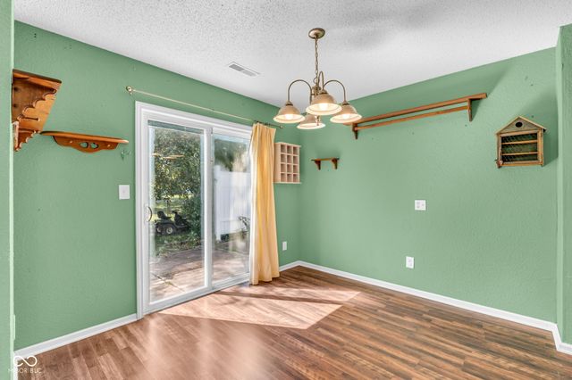 5462 Montavia Circle, Indianapolis, IN 46239