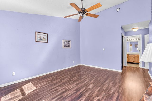 5462 Montavia Circle, Indianapolis, IN 46239