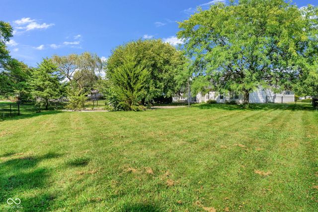 5462 Montavia Circle, Indianapolis, IN 46239