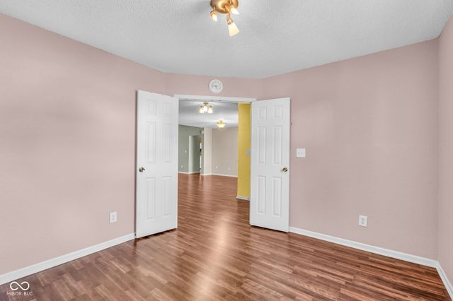 5462 Montavia Circle, Indianapolis, IN 46239