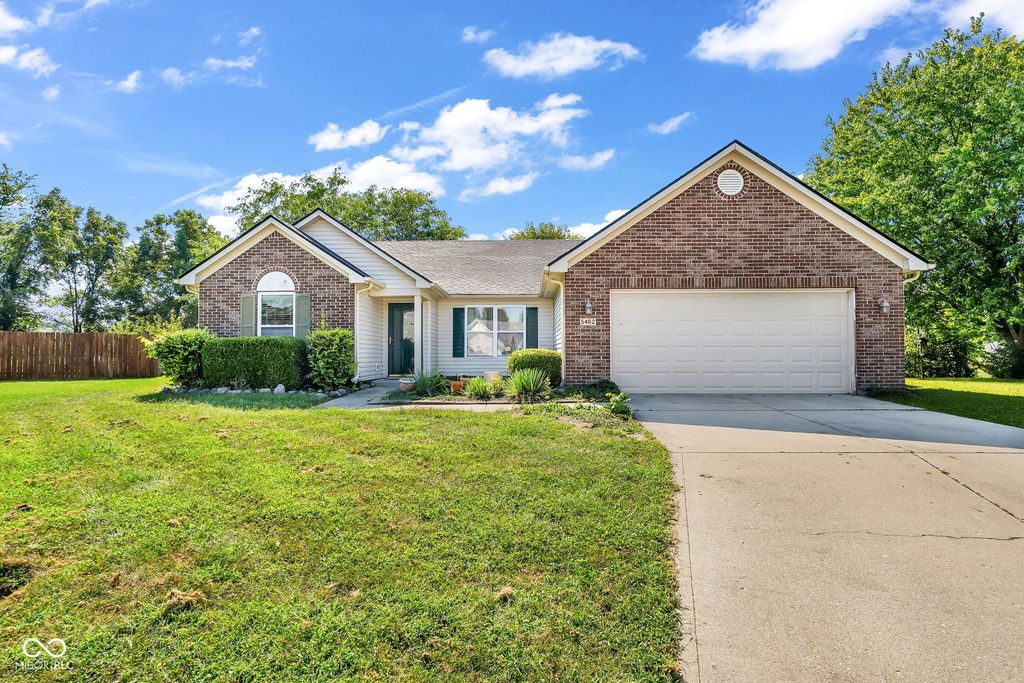 5462 Montavia Circle, Indianapolis, IN 46239
