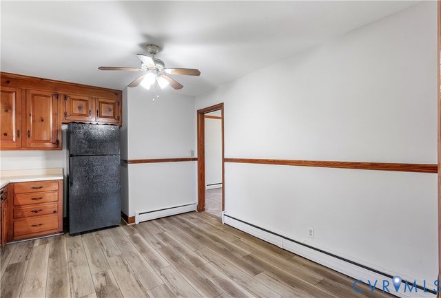 24 S Grove Ave, Highland Springs, VA 23075