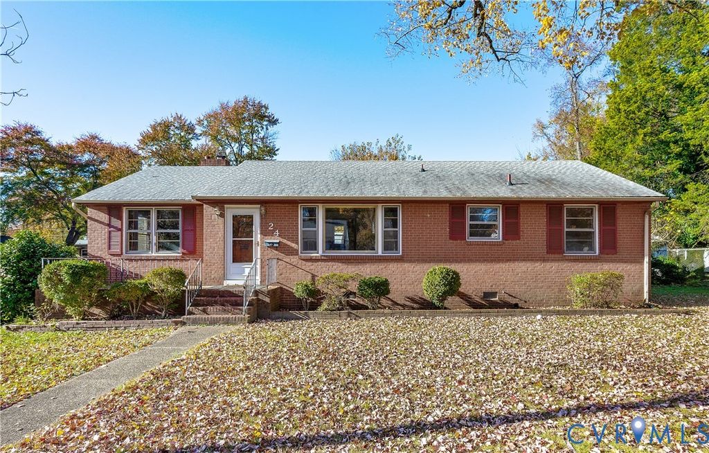 24 S Grove Ave, Highland Springs, VA 23075