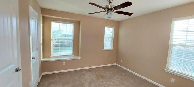455 Gina DR, Kyle, TX 78640