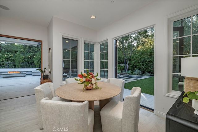 46 Woods Trail, Irvine, CA 92603