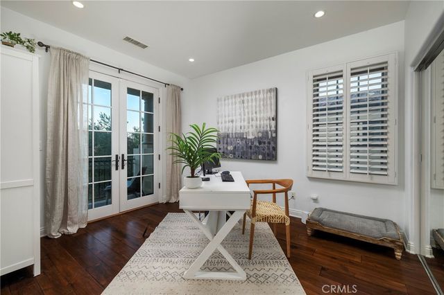 46 Woods Trail, Irvine, CA 92603