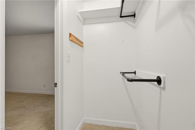 905 Northshore Court, High Point, NC 27265