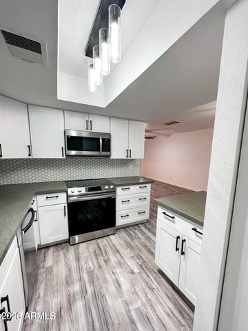 8588 E INDIAN SCHOOL Road D, Scottsdale, AZ 85251