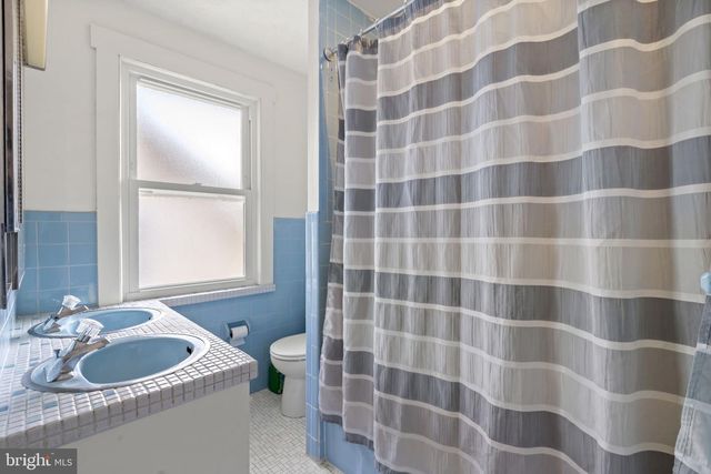 238 S WARNER ST, Woodbury, NJ 08096