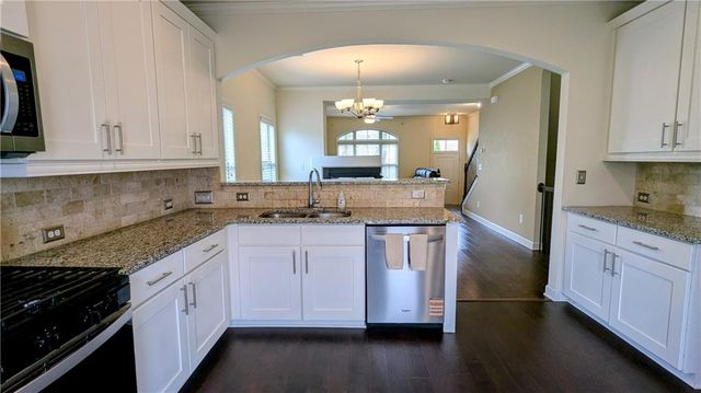 7395 Glisten Avenue, Atlanta, GA 30328