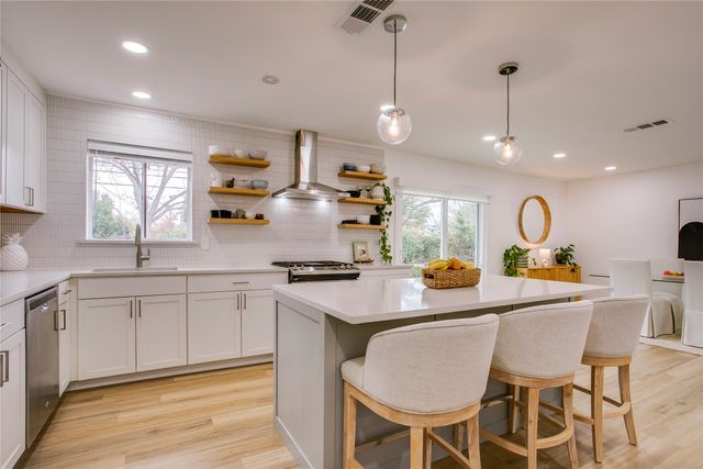 9635 Talina Drive, Dallas, TX 75228
