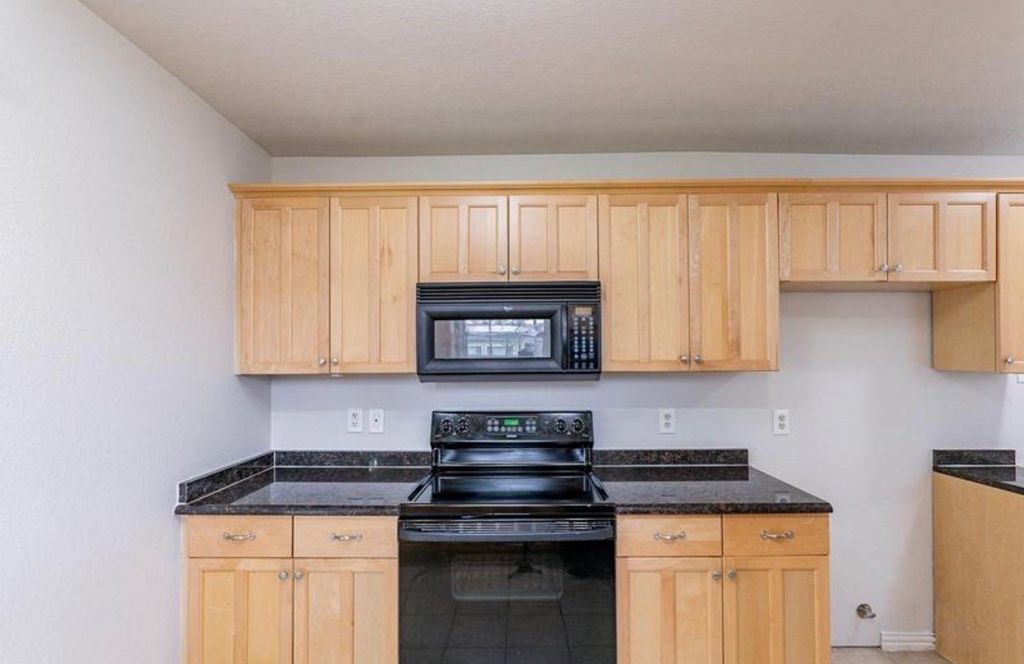 1618 Ash Street, Grand Prairie, TX 75050 — photo 5