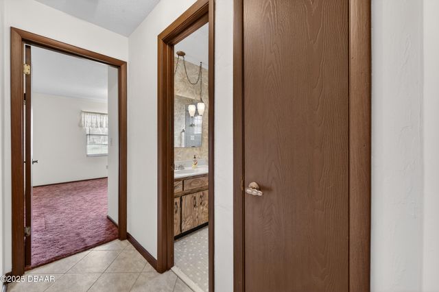 1086 Kingswood Way, Port Orange, FL 32129