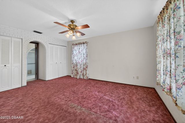 1086 Kingswood Way, Port Orange, FL 32129