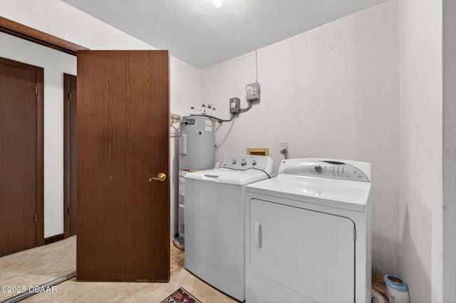 1086 Kingswood Way, Port Orange, FL 32129