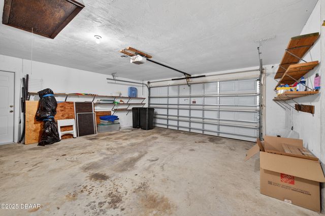 1086 Kingswood Way, Port Orange, FL 32129