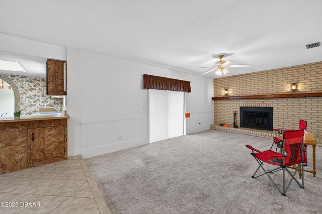 1086 Kingswood Way, Port Orange, FL 32129