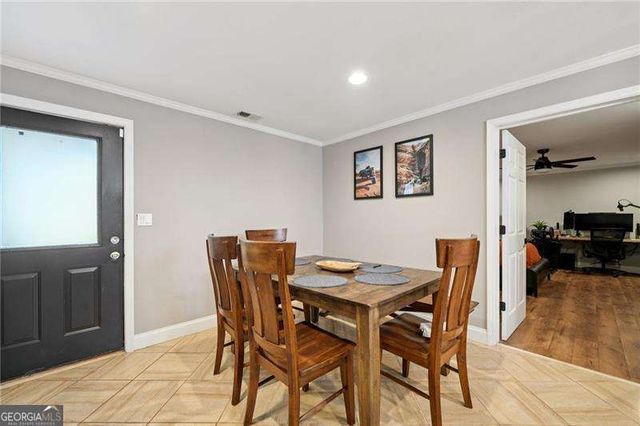 5803 Little Doe Walk, Flowery Branch, GA 30542