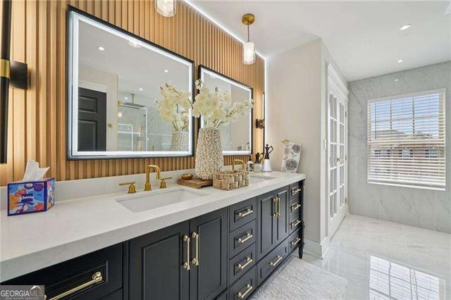 5803 Little Doe Walk, Flowery Branch, GA 30542