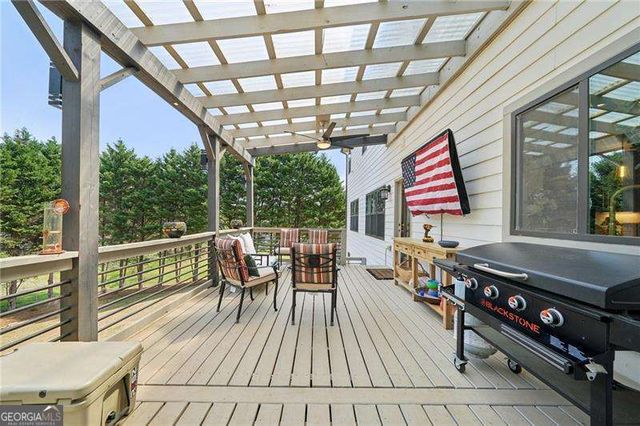 5803 Little Doe Walk, Flowery Branch, GA 30542