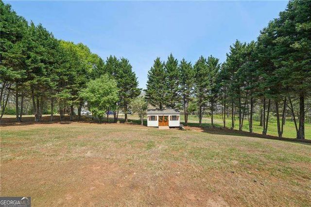 5803 Little Doe Walk, Flowery Branch, GA 30542