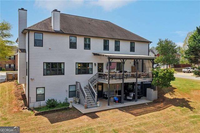 5803 Little Doe Walk, Flowery Branch, GA 30542