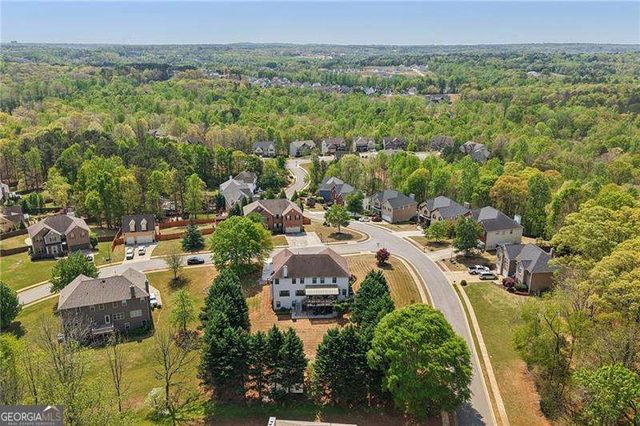 5803 Little Doe Walk, Flowery Branch, GA 30542