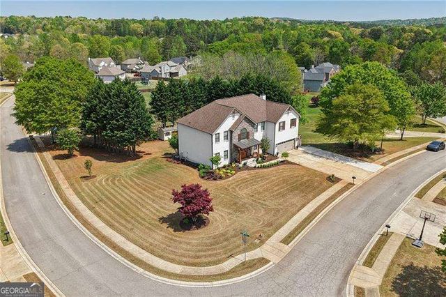 5803 Little Doe Walk, Flowery Branch, GA 30542